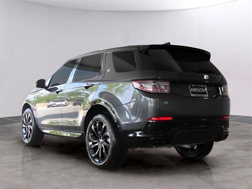 2025 Land Rover Discovery Sport Dynamic SE