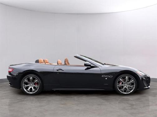 2016 Maserati GranTurismo Sport