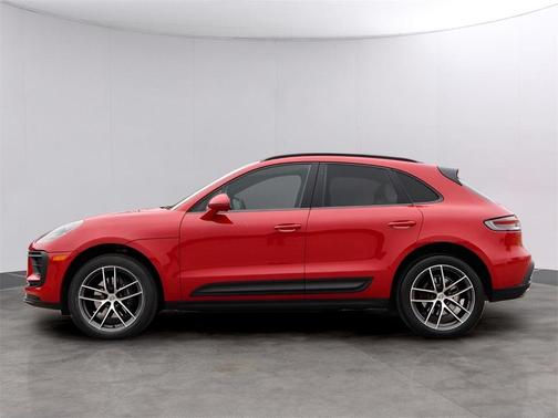 2023 Porsche Macan 