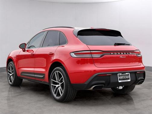 2023 Porsche Macan 