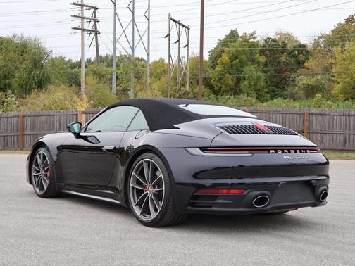 2020 Porsche 911 Carrera 4S