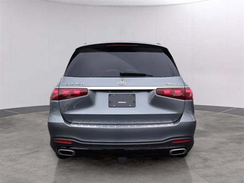 2026 Mercedes-Benz GLS 450 4MATIC