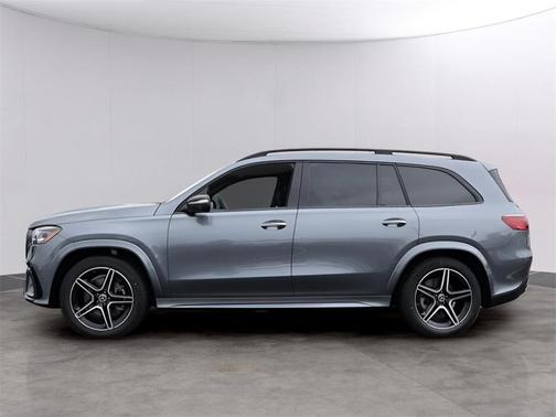 2026 Mercedes-Benz GLS 450 4MATIC
