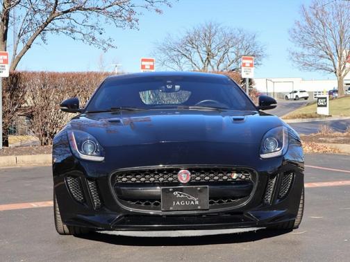 2017 Jaguar F-TYPE R