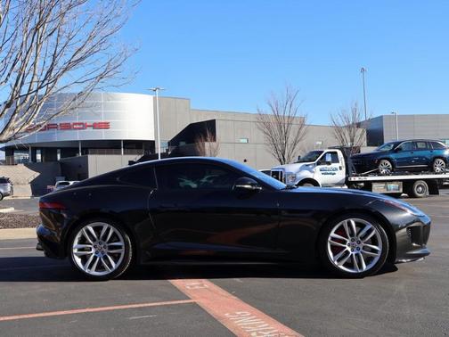 2017 Jaguar F-TYPE R