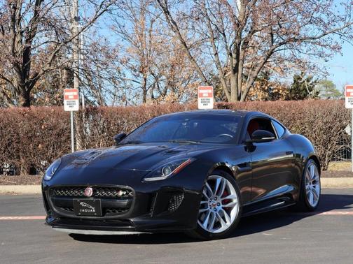 2017 Jaguar F-TYPE R