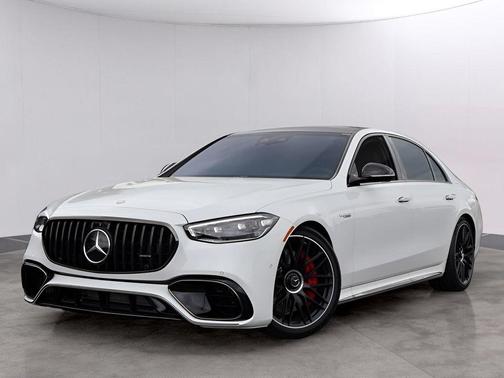 2025 Mercedes-Benz AMG S 63 E Base