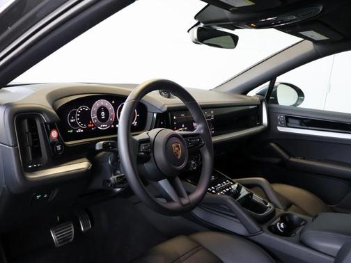 2024 Porsche Cayenne S Coupe AWD