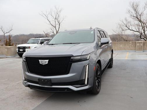 2021 Cadillac Escalade ESV Sport Platinum