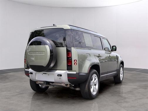2025 Land Rover Defender P300