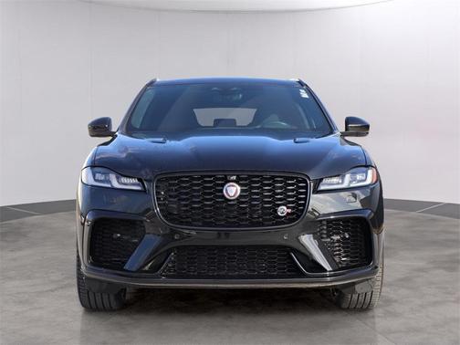 2022 Jaguar F-PACE SVR