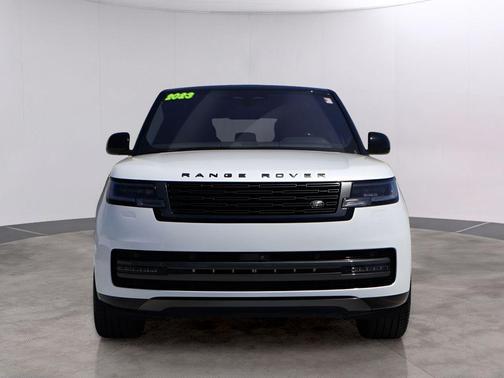 Ostuni Pearl White 2023 Land Rover Range Rover P530 SE