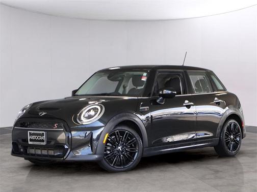 2024 MINI Hardtop Cooper S