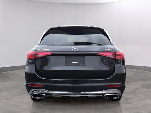 2026 Mercedes-Benz GLC 300 Base 4MATIC