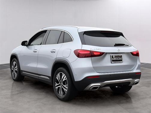 2025 Mercedes-Benz GLA 250 Base 4MATIC