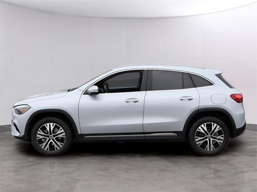 2025 Mercedes-Benz GLA 250 Base 4MATIC