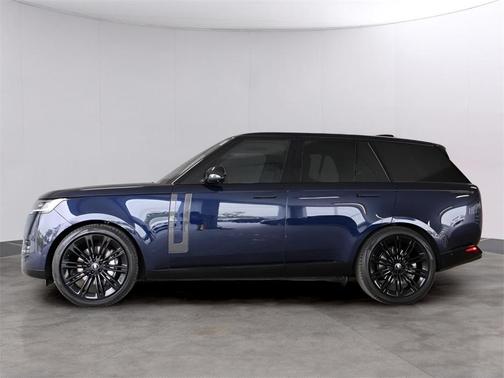 2023 Land Rover Range Rover P400 SE
