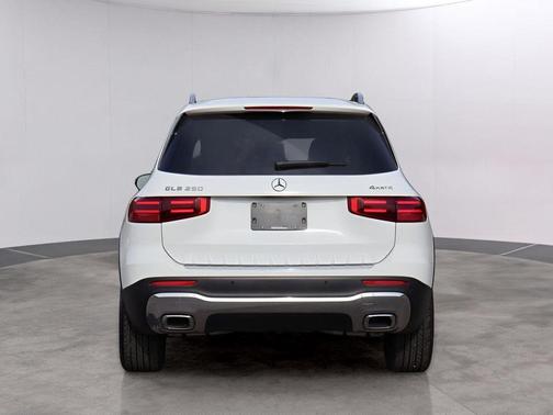 2025 Mercedes-Benz GLB 250 Base 4MATIC