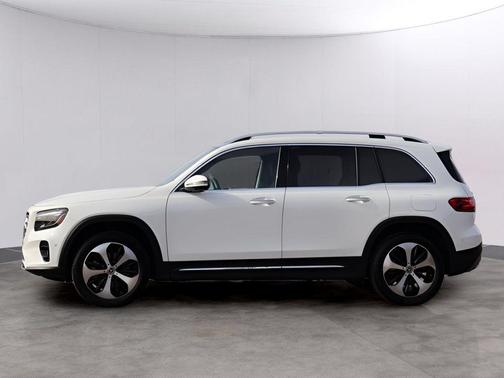 2025 Mercedes-Benz GLB 250 Base 4MATIC