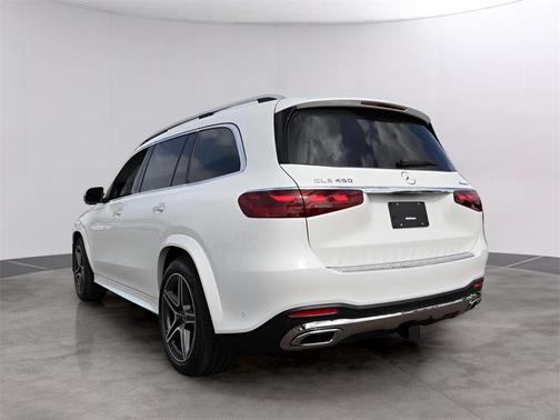 2026 Mercedes-Benz GLS 450 4MATIC