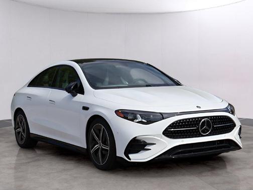 Polar White 2027 Mercedes-Benz CLA 220 Hybrid CLA 220