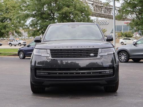 Carpathian Grey 2026 Land Rover Range Rover P400 SE 7 Seat