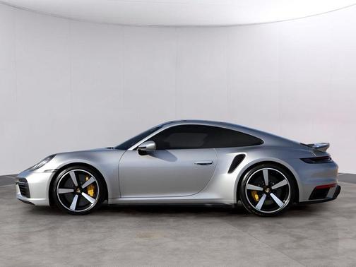 2021 Porsche 911 Turbo S