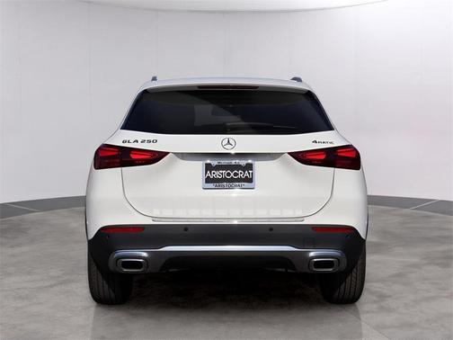 2025 Mercedes-Benz GLA 250 Base 4MATIC