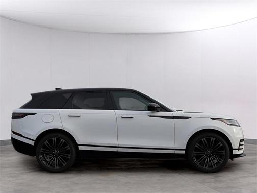 2026 Land Rover Range Rover Velar P250 Dynamic SE
