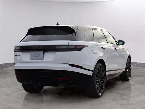 2026 Land Rover Range Rover Velar P250 Dynamic SE