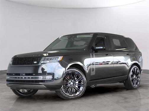 2025 Land Rover Range Rover P400 SE 7 Seat
