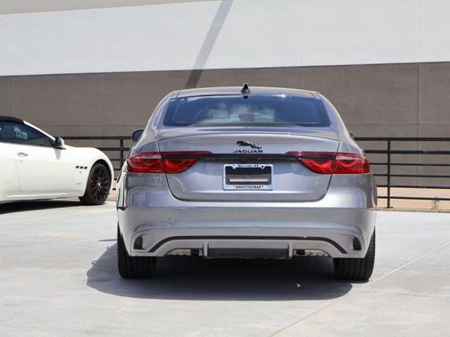 Eiger Grey 2024 Jaguar XF R-Dynamic SE
