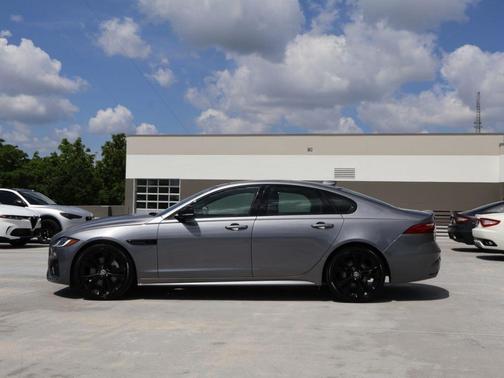Eiger Grey 2024 Jaguar XF R-Dynamic SE