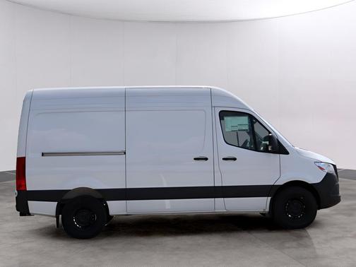 Arctic White 2025 Mercedes-Benz Sprinter 2500 Standard Roof