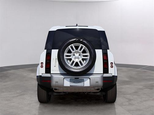 2025 Land Rover Defender P400 S