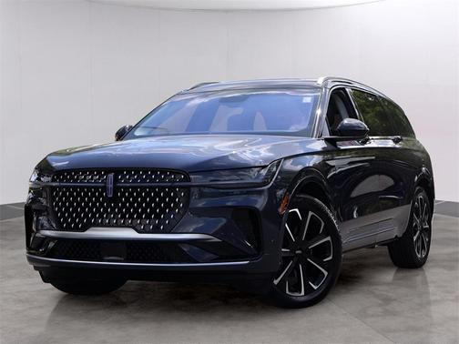 2024 Lincoln Nautilus Reserve