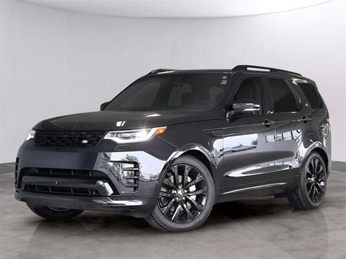 2024 Land Rover Discovery P300 Dynamic SE