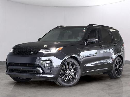 2024 Land Rover Discovery P300 Dynamic SE