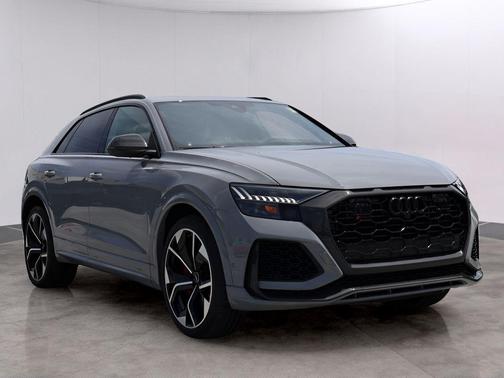 Nardo Gray 2024 Audi RS Q8 4.0T quattro