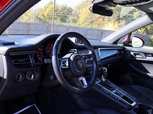 2020 Porsche Macan GTS