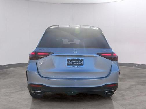 Cirrus Silver Metallic 2026 Mercedes-Benz GLE 450 4MATIC