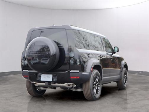 2026 Land Rover Defender 110 S