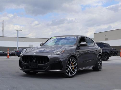 Grigio 2023 Maserati Grecale Trofeo