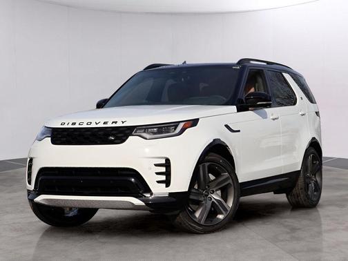 Fuji White 2026 Land Rover Discovery Dynamic SE