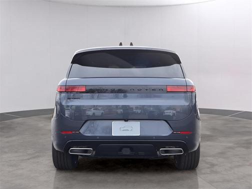 2026 Land Rover Range Rover Sport 5.0 Supercharged Dynamic