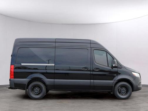 2026 Mercedes-Benz Sprinter 2500 144 WB