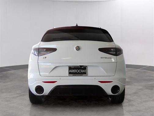 2025 Alfa Romeo Stelvio Special Edition