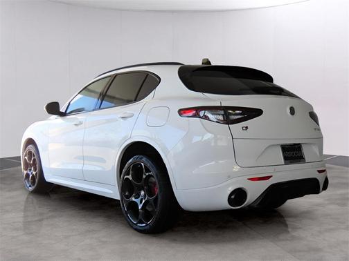 2025 Alfa Romeo Stelvio Special Edition