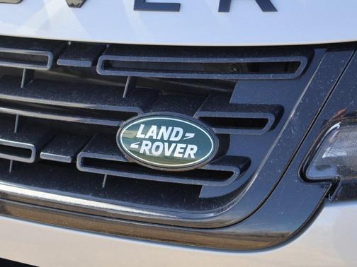 2026 Land Rover Range Rover Evoque Dynamic SE