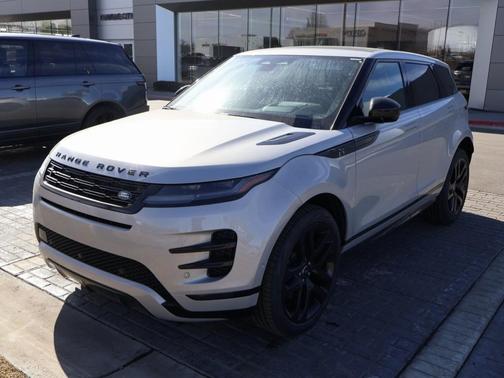 2026 Land Rover Range Rover Evoque Dynamic SE